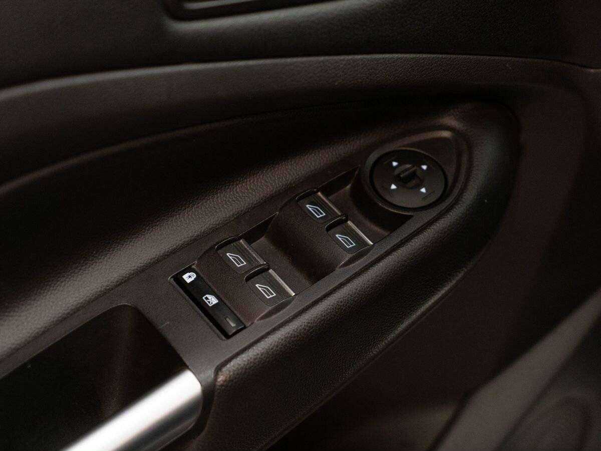 Ford Kuga с пробегом — 2018 год. Фото: #14