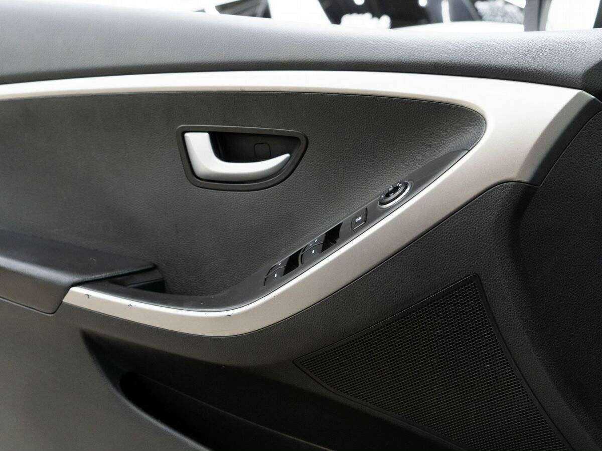 Hyundai i30 с пробегом — 2014 год. Фото: #12