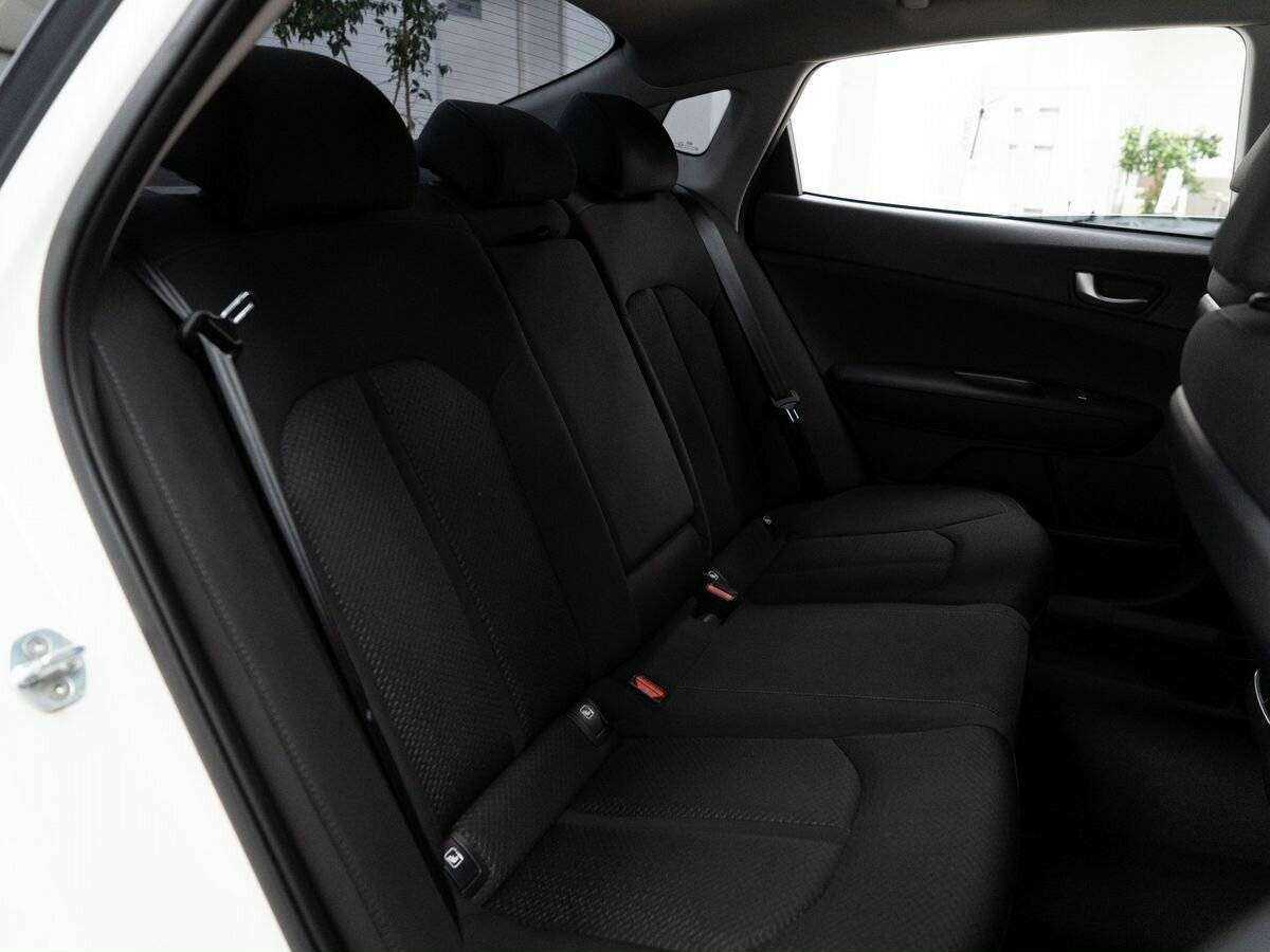 Kia Optima с пробегом — 2019 год. Фото: #8