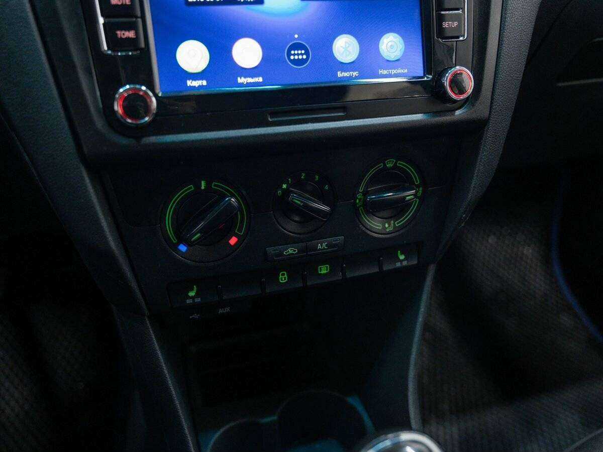 Skoda Rapid с пробегом — 2017 год. Фото: #22