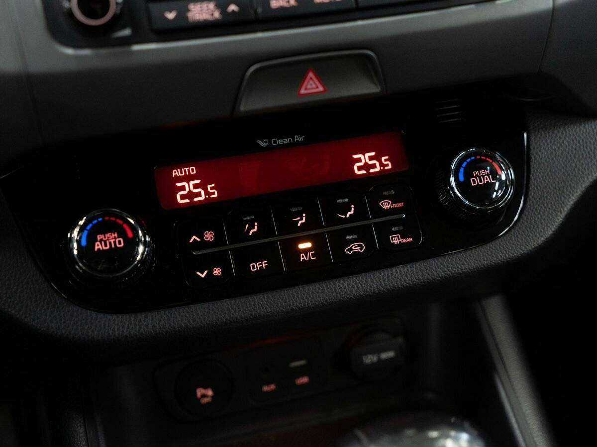 Kia Sportage с пробегом — 2015 год. Фото: #10