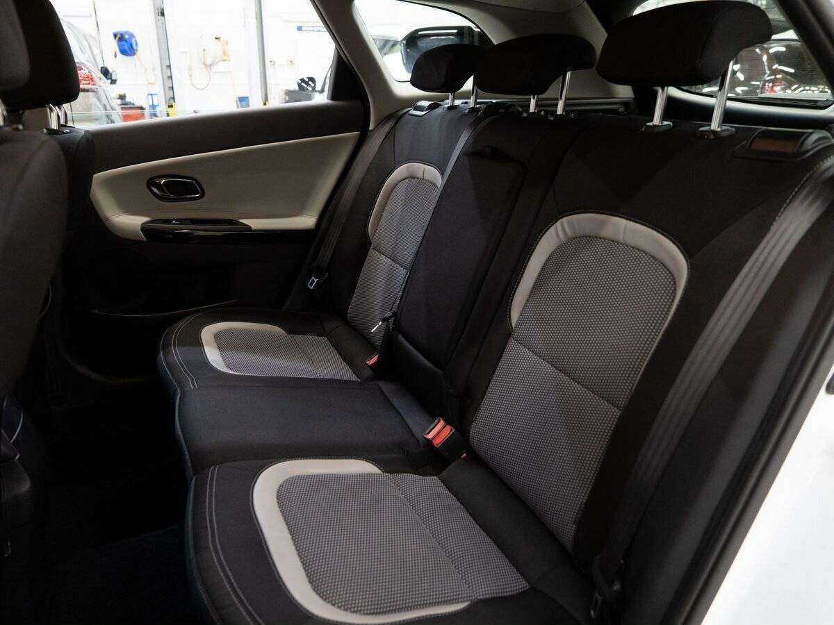 Kia Ceed с пробегом — 2014 год. Фото: #6