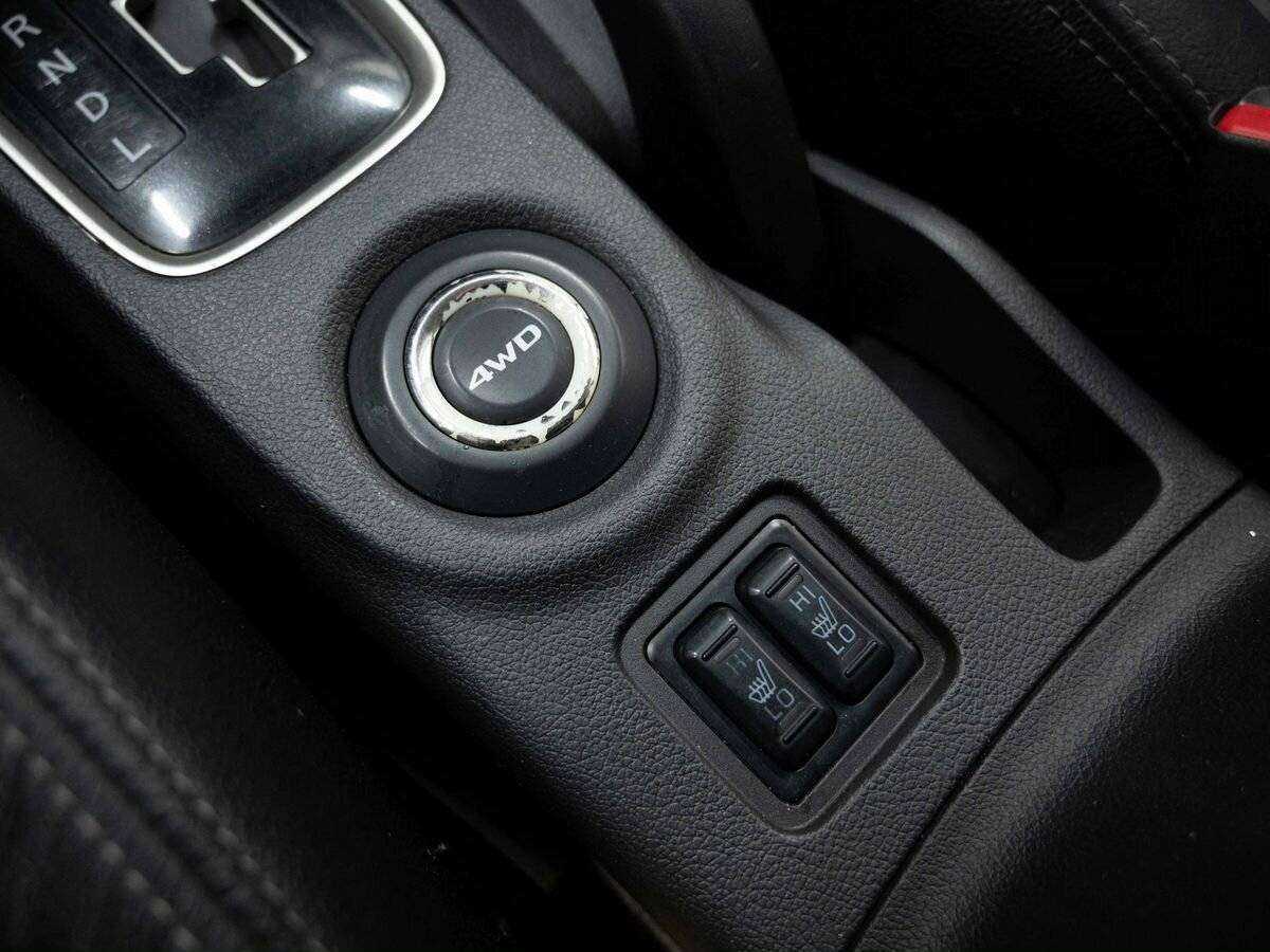 Mitsubishi Outlander с пробегом — 2013 год. Фото: #22