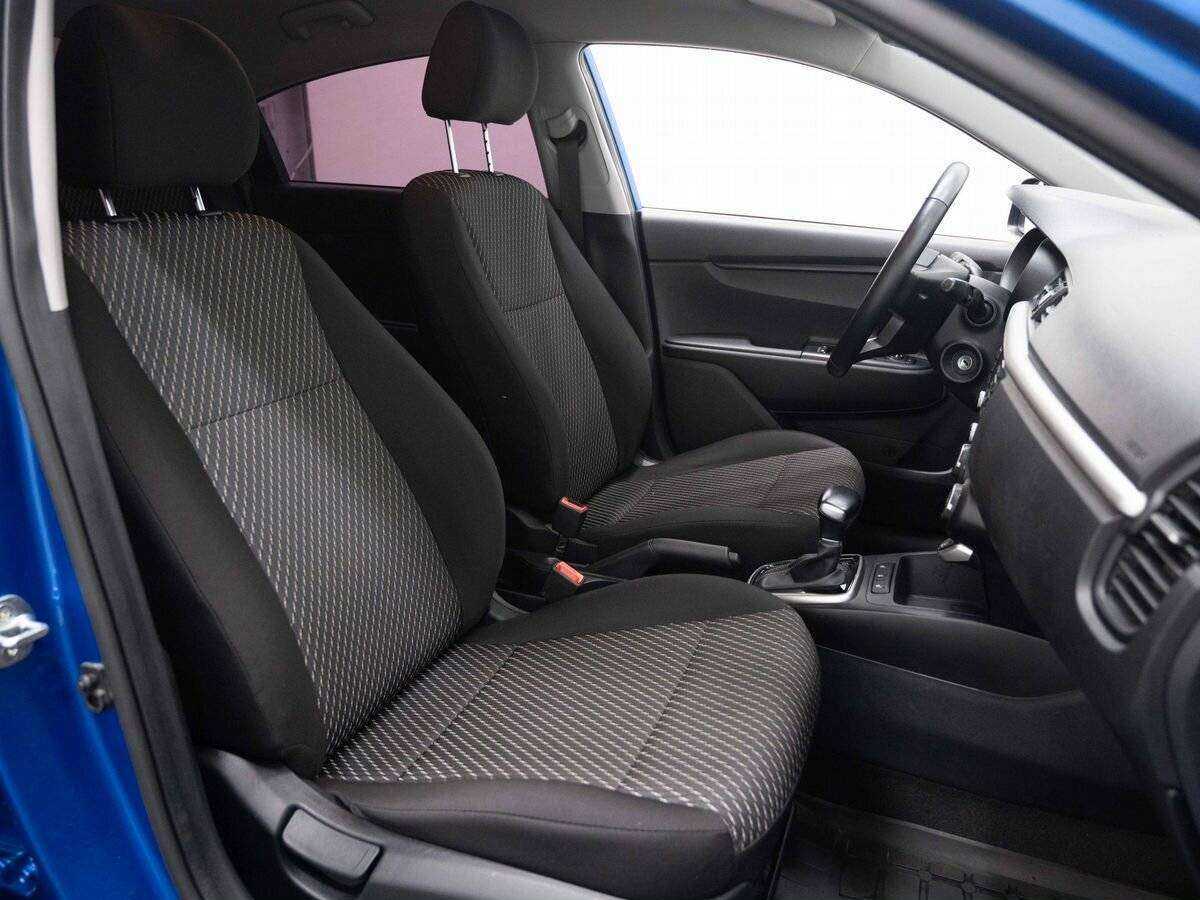 Kia Rio с пробегом — 2018 год. Фото: #11