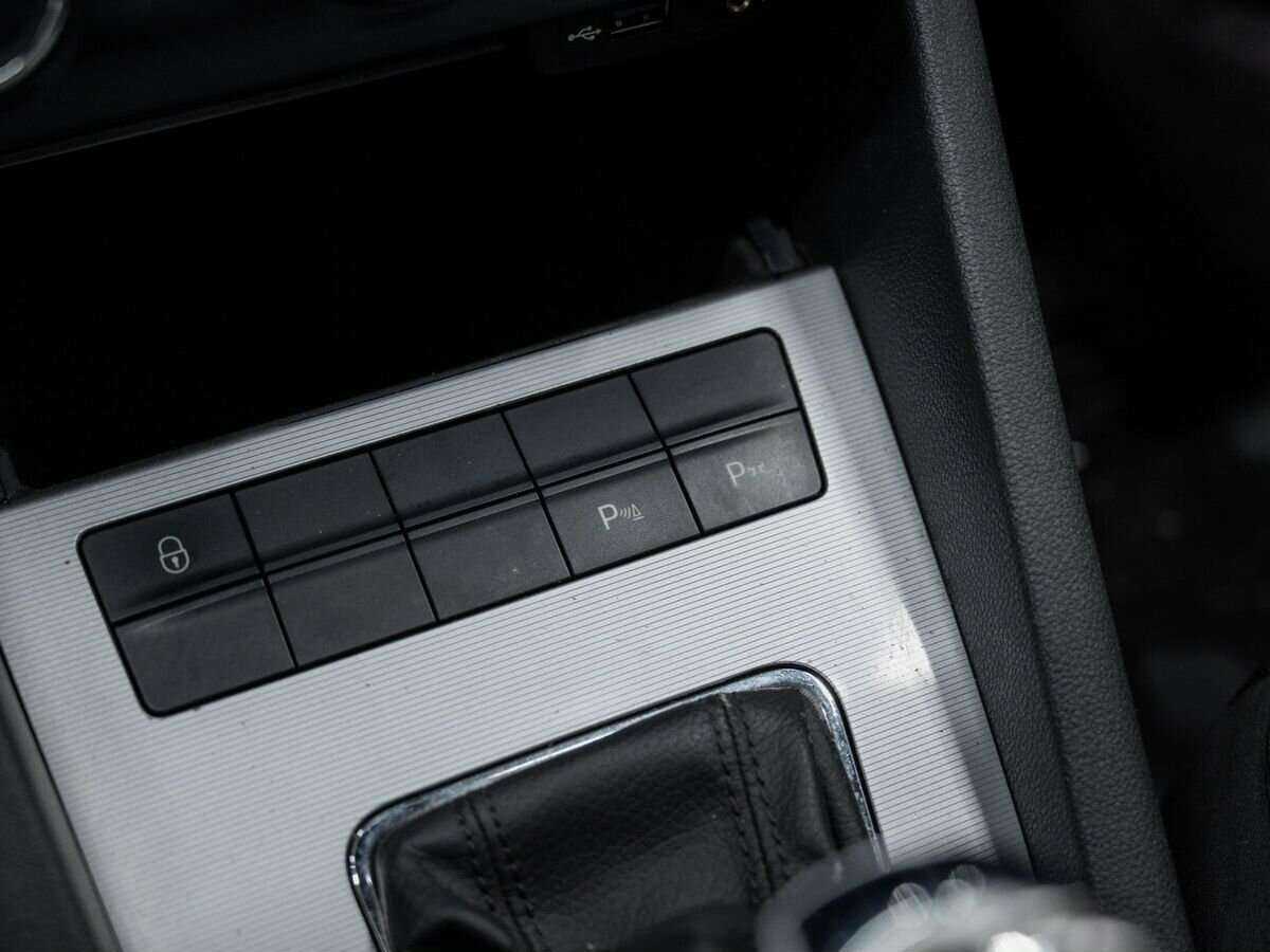 Skoda Octavia с пробегом — 2015 год. Фото: #20