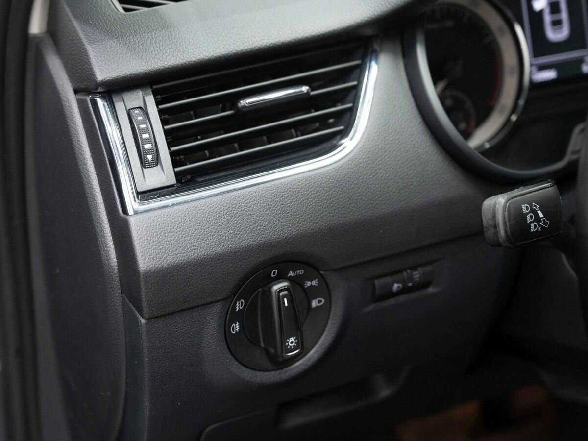 Купить Шкода Октавия, 2016, 133 993 км.. Фото: #20