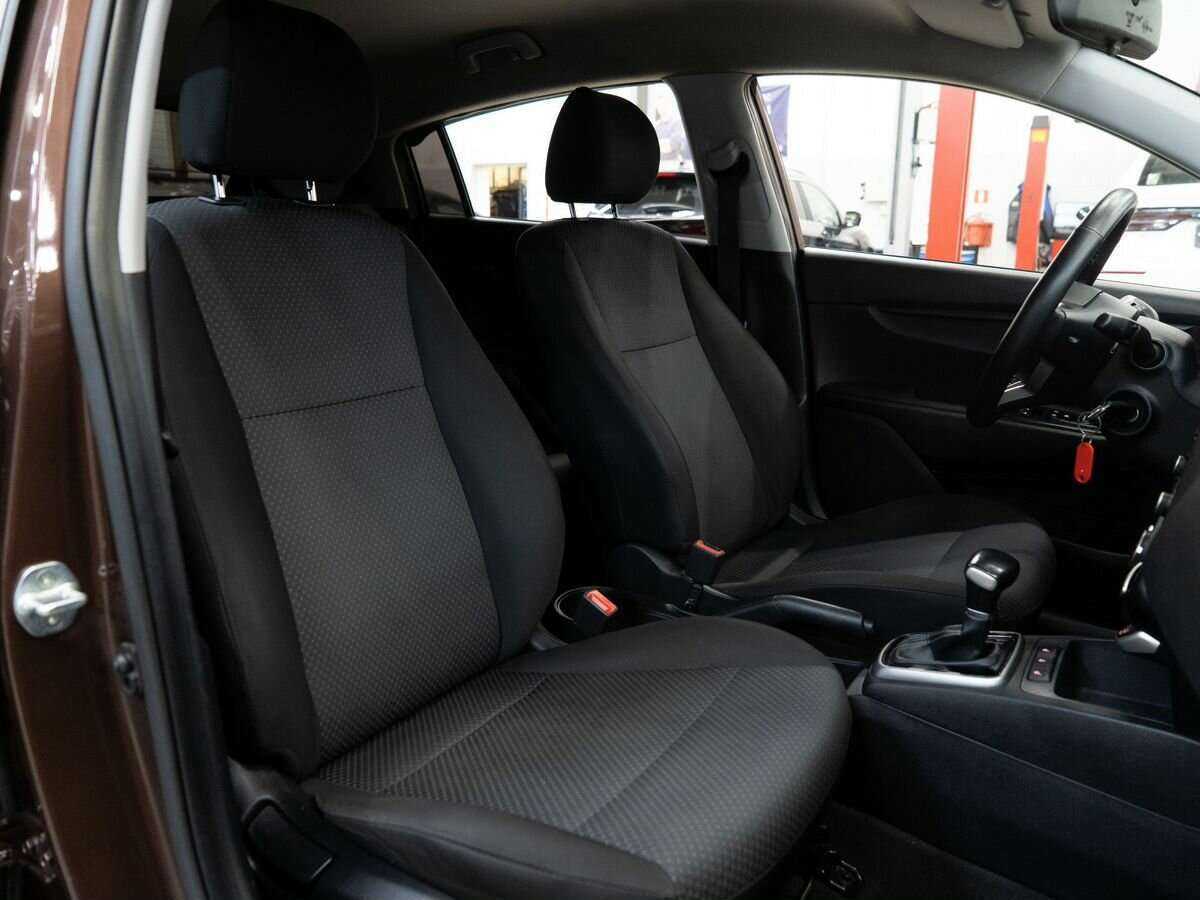 Kia Rio с пробегом — 2022 год. Фото: #8