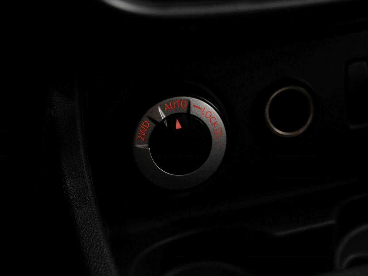 Renault Duster с пробегом — 2013 год. Фото: #16