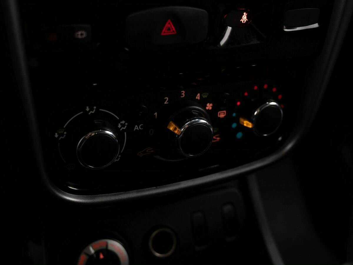 Renault Duster с пробегом — 2013 год. Фото: #20