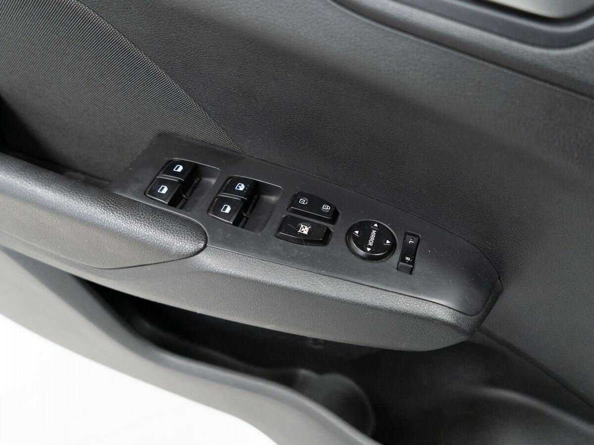 Hyundai Solaris с пробегом — 2019 год. Фото: #11