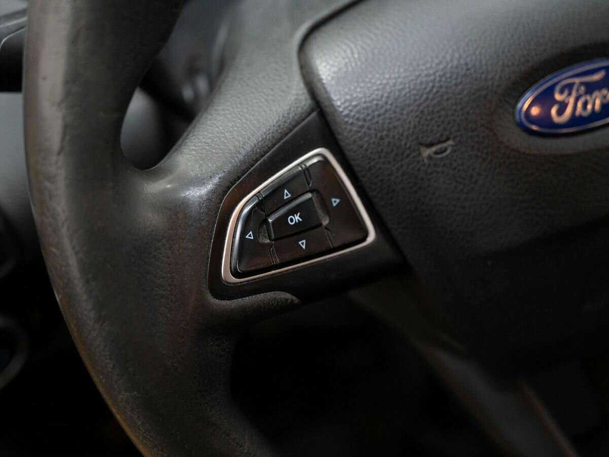 Ford Focus с пробегом — 2016 год. Фото: #16