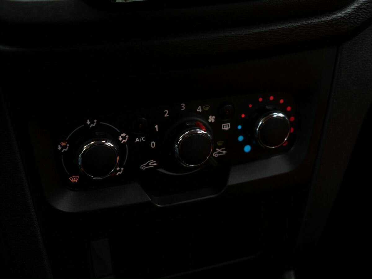 Lada (ВАЗ) XRAY с пробегом — 2019 год. Фото: #10