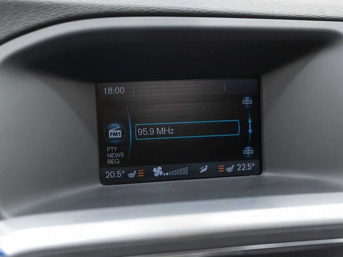 Volvo S60 с пробегом — 2013 год. Фото: #25