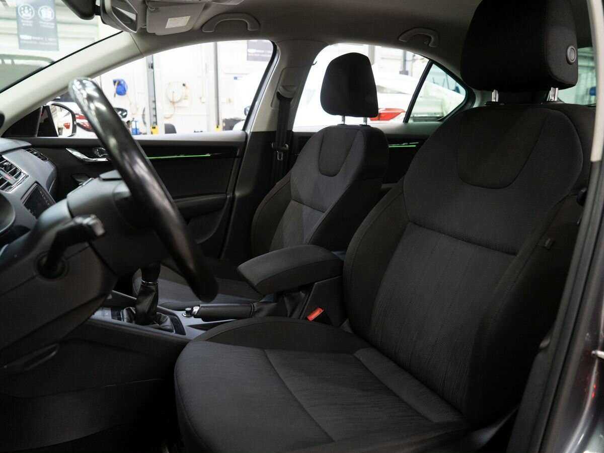 Skoda Octavia с пробегом — 2018 год. Фото: #5