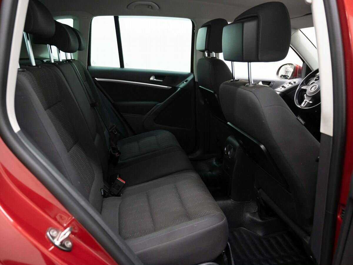 Volkswagen Tiguan с пробегом — 2012 год. Фото: #9