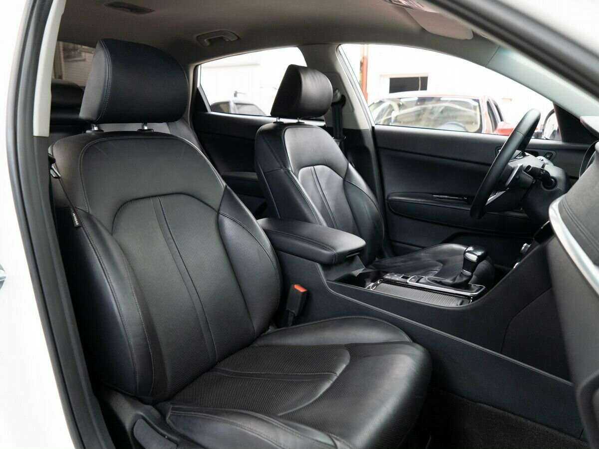 Kia Optima с пробегом — 2019 год. Фото: #8