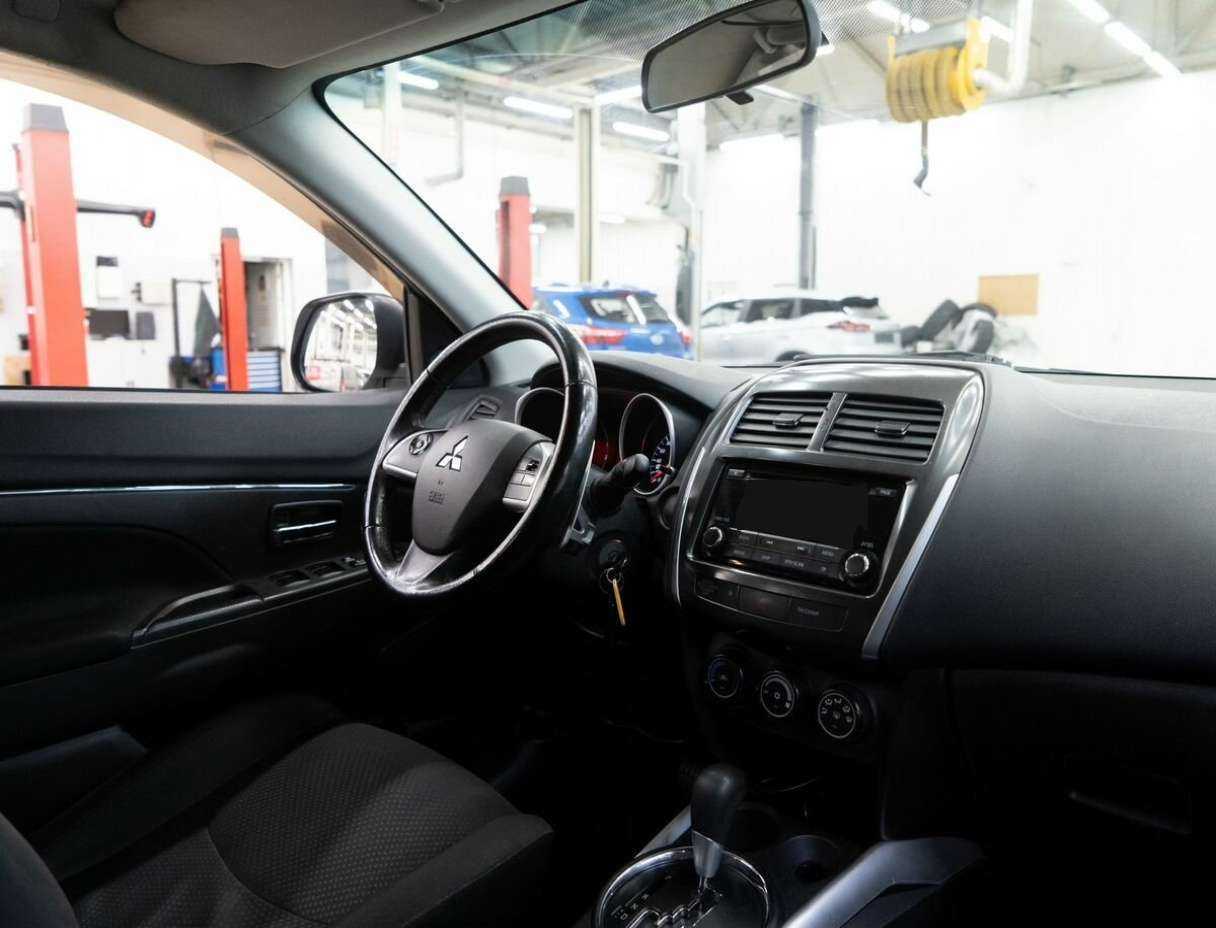 Mitsubishi ASX с пробегом — 2013 год. Фото: #15