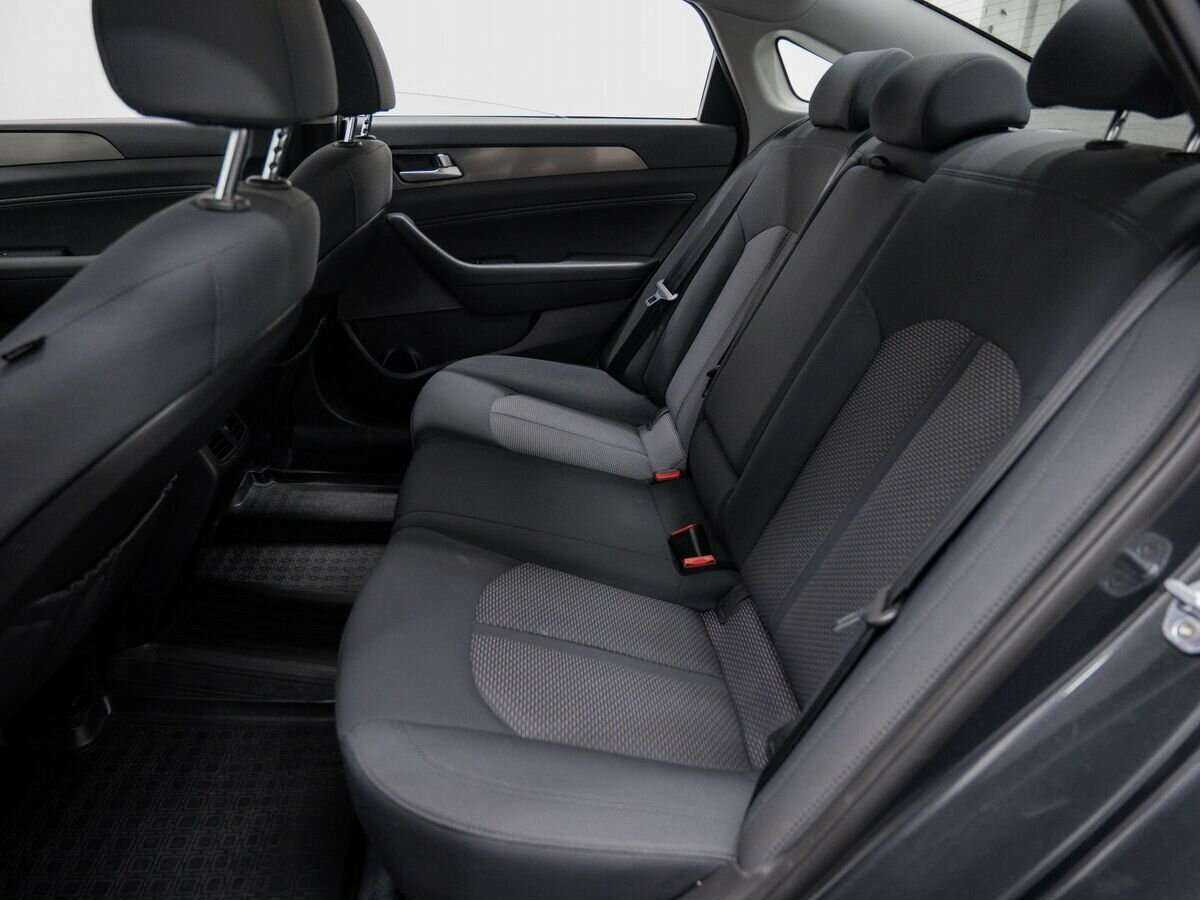 Hyundai Sonata с пробегом — 2017 год. Фото: #12