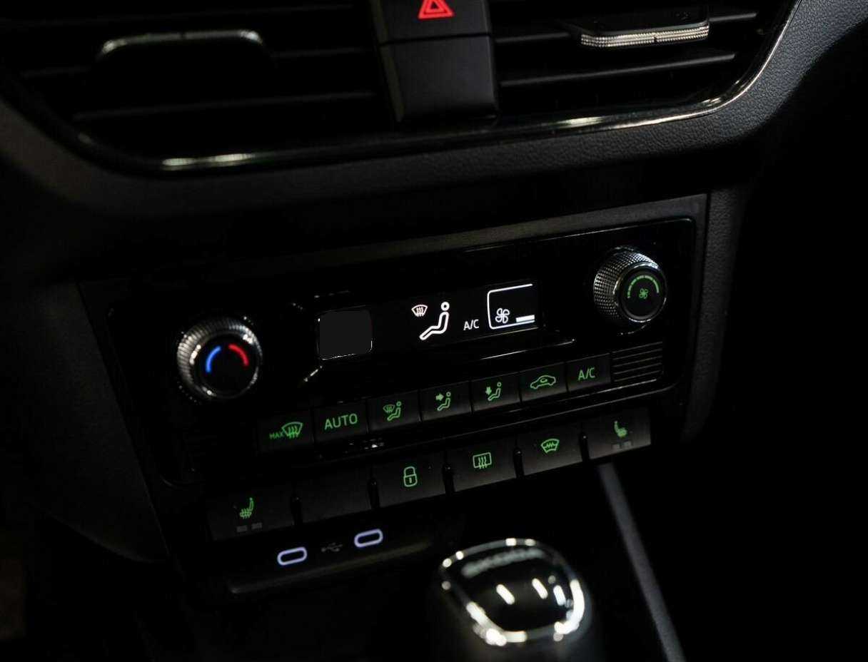 Skoda Rapid с пробегом — 2021 год. Фото: #12