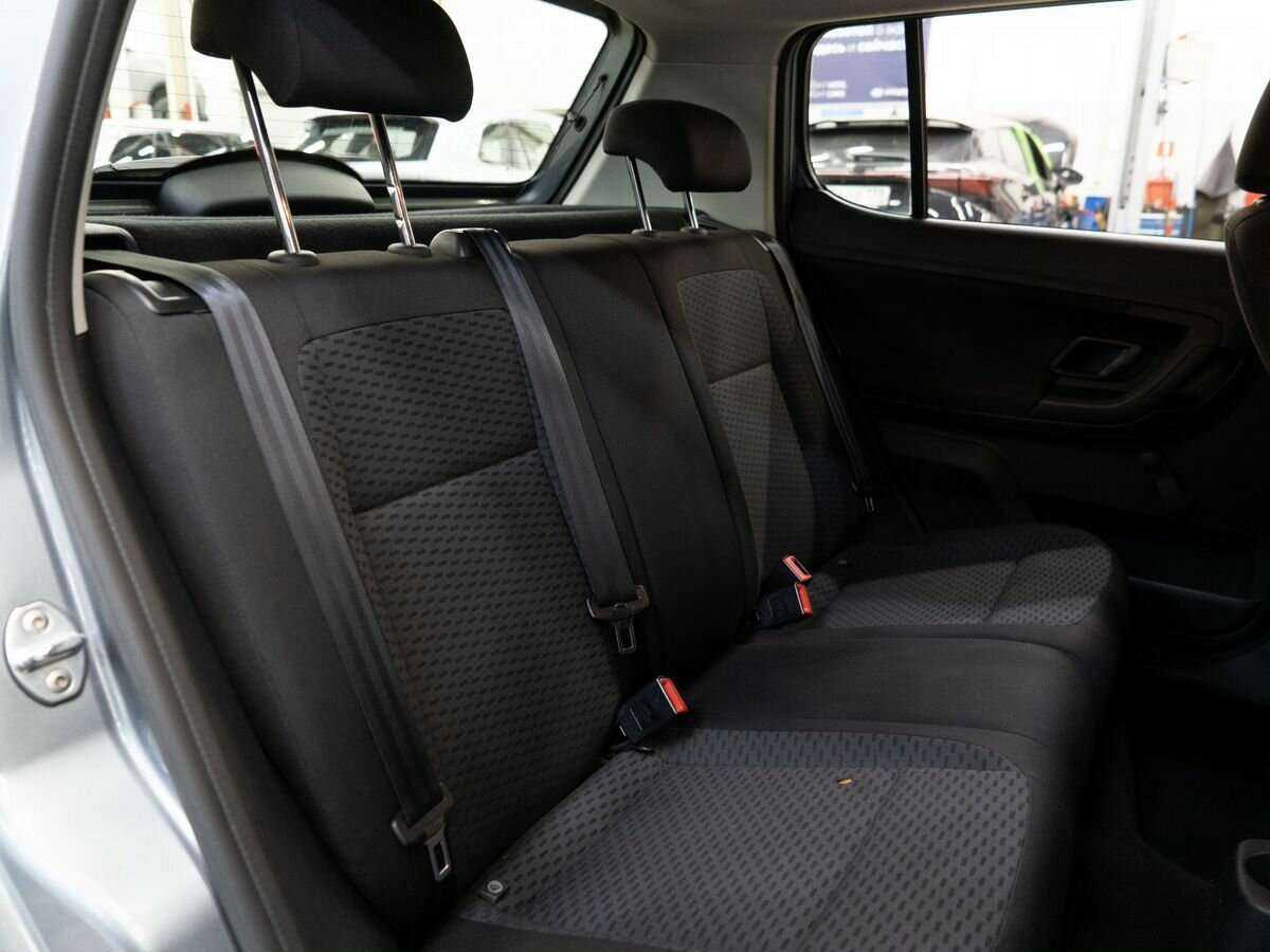 Skoda Fabia с пробегом — 2012 год. Фото: #7