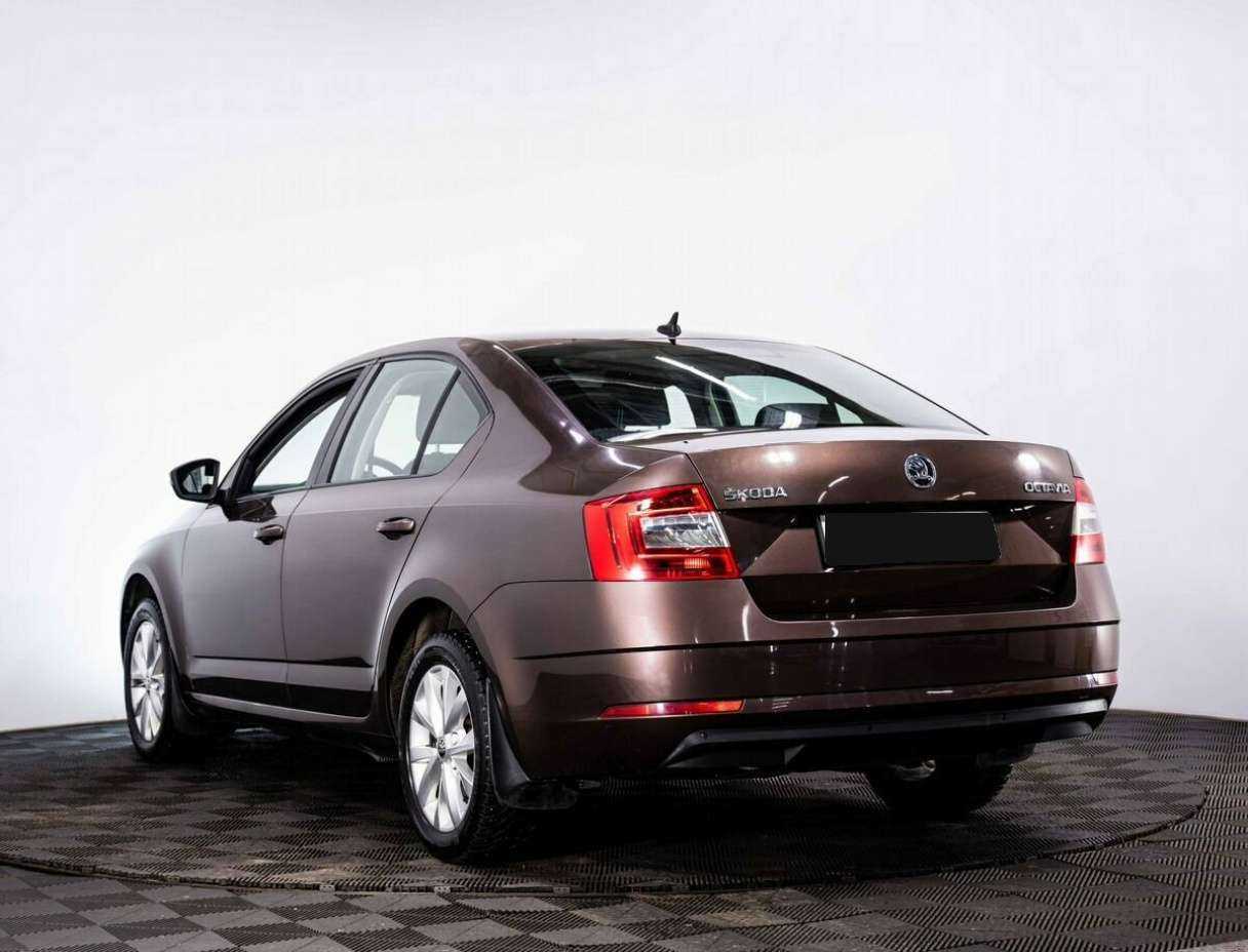 Skoda Octavia с пробегом — 2017 год. Фото: #3