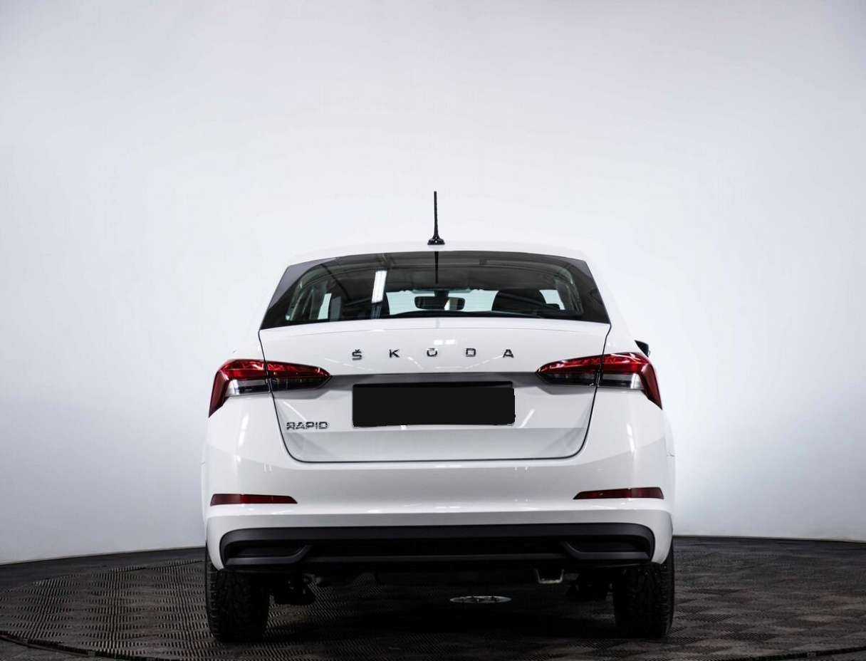 Skoda Rapid с пробегом — 2022 год. Фото: #4