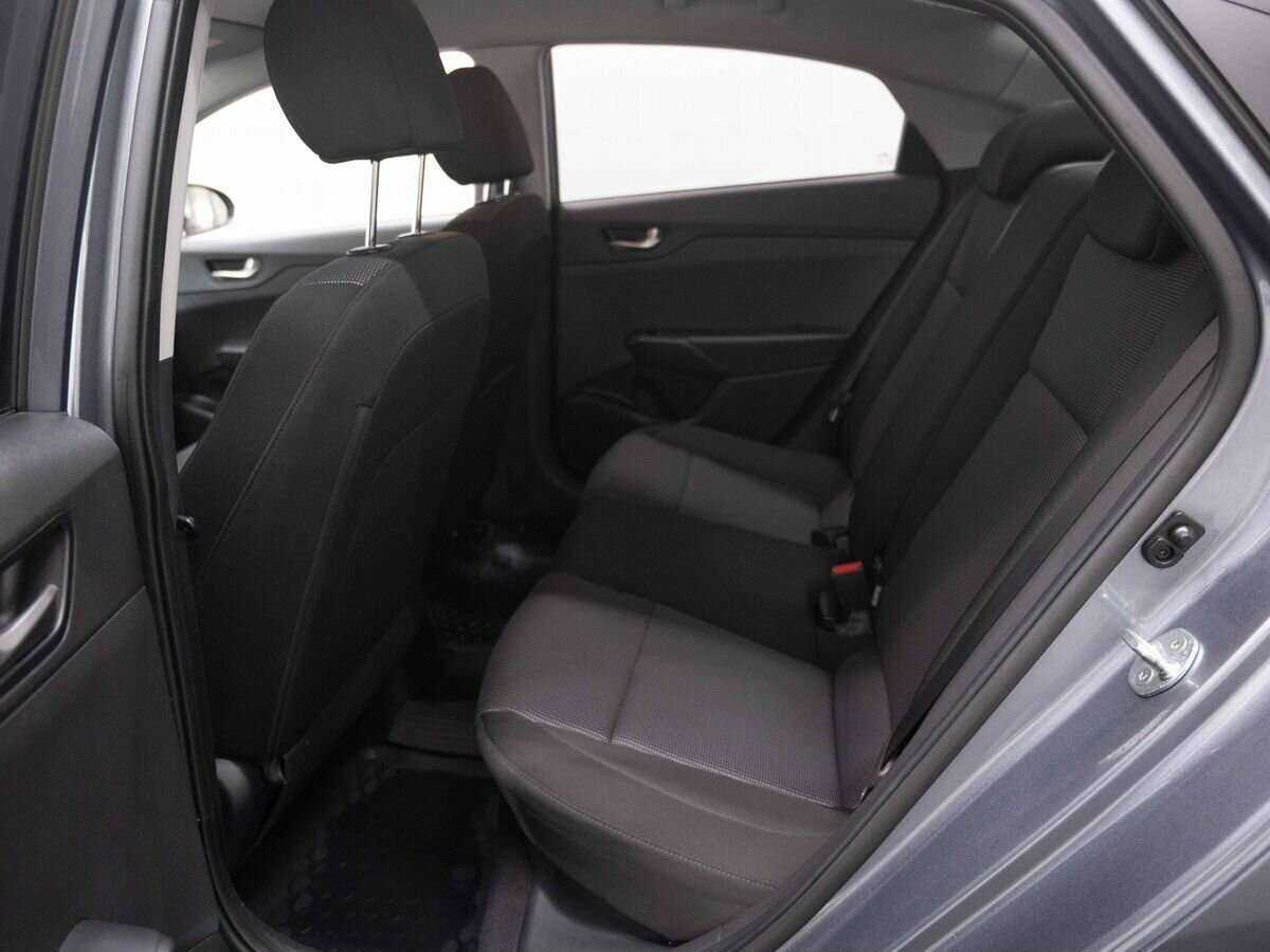 Hyundai Solaris с пробегом — 2021 год. Фото: #7