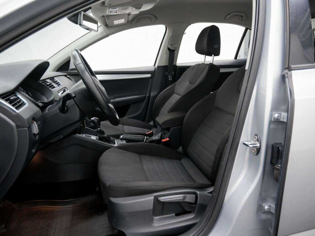 Skoda Octavia с пробегом — 2013 год. Фото: #14