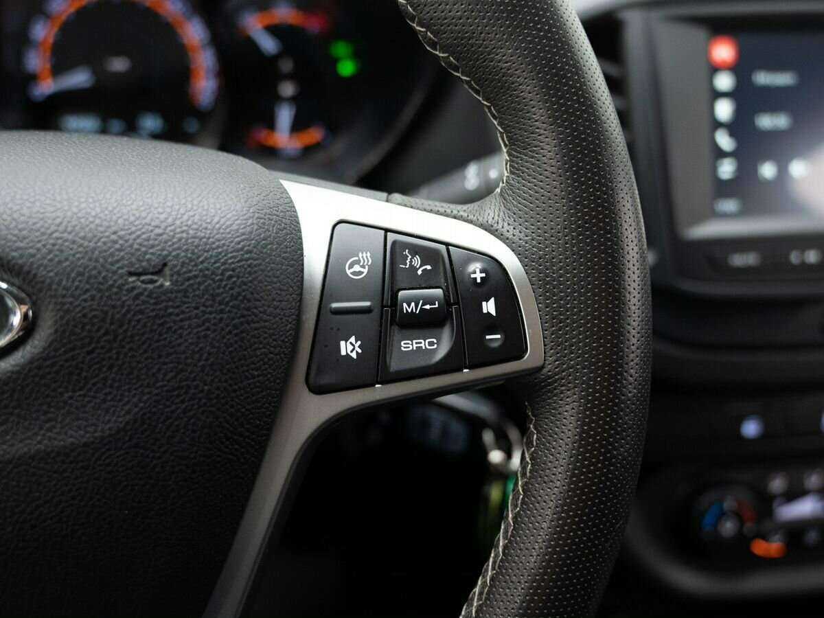 Lada (ВАЗ) Vesta с пробегом — 2021 год. Фото: #12