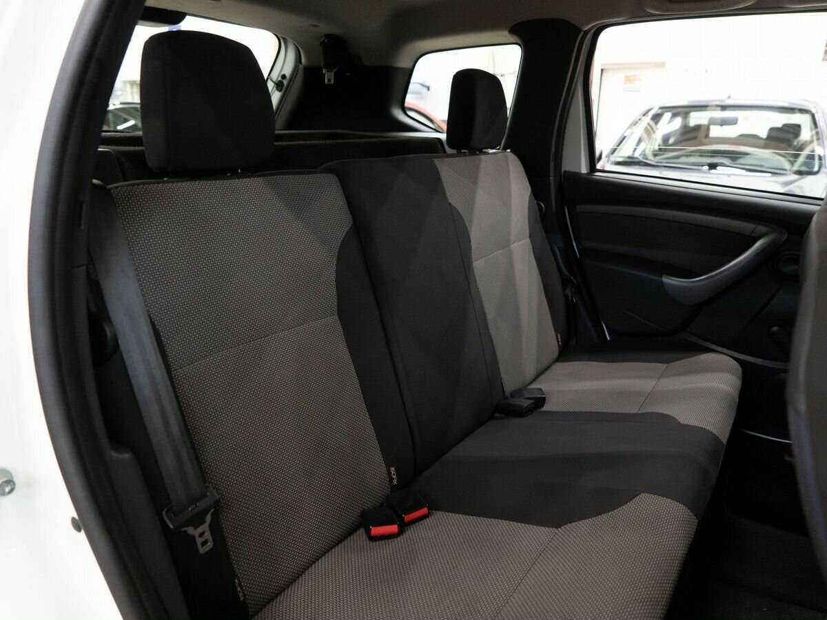 Renault Duster с пробегом — 2015 год. Фото: #8