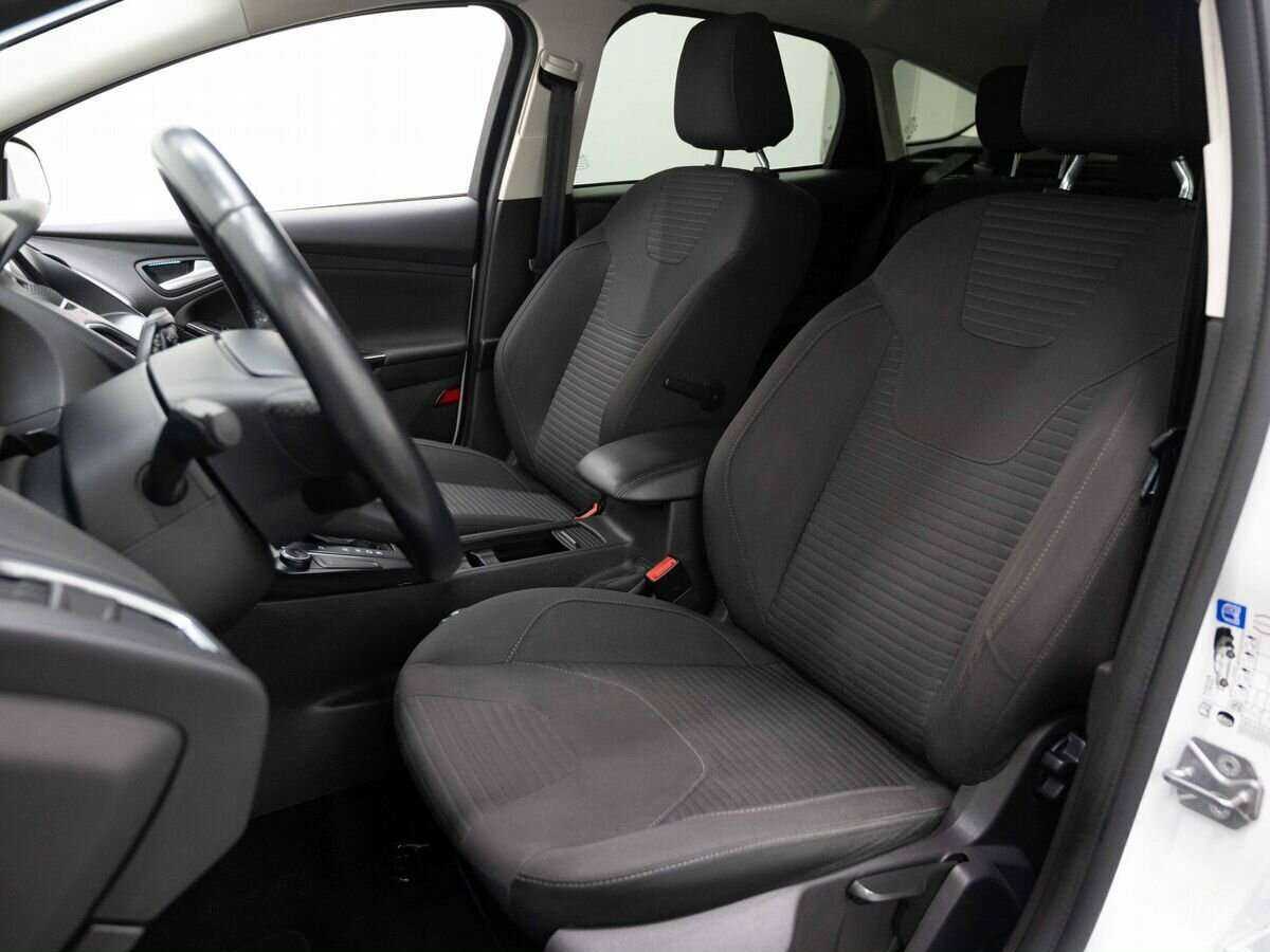 Ford Focus с пробегом — 2017 год. Фото: #5
