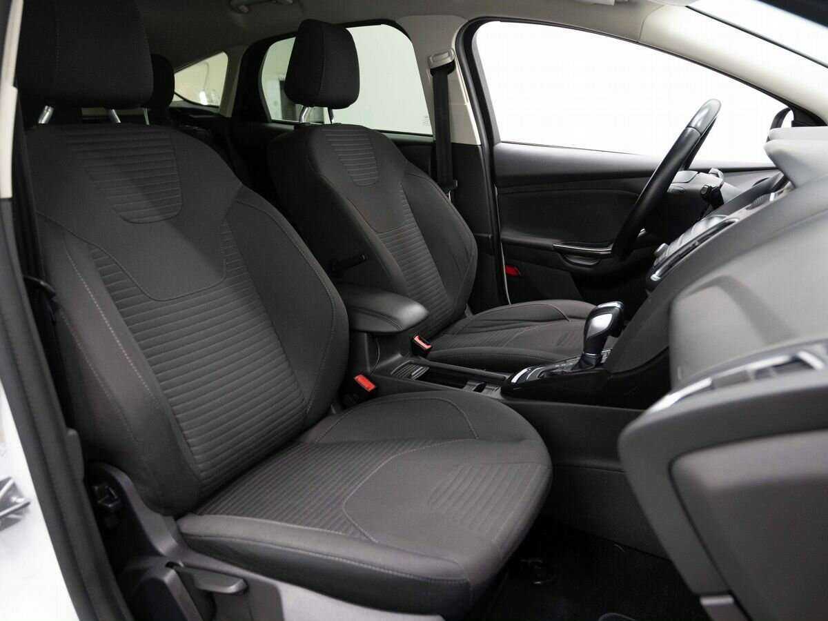 Ford Focus с пробегом — 2017 год. Фото: #9