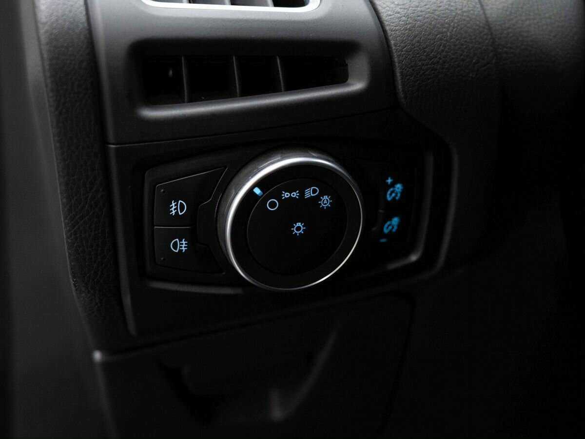 Ford Focus с пробегом — 2017 год. Фото: #15