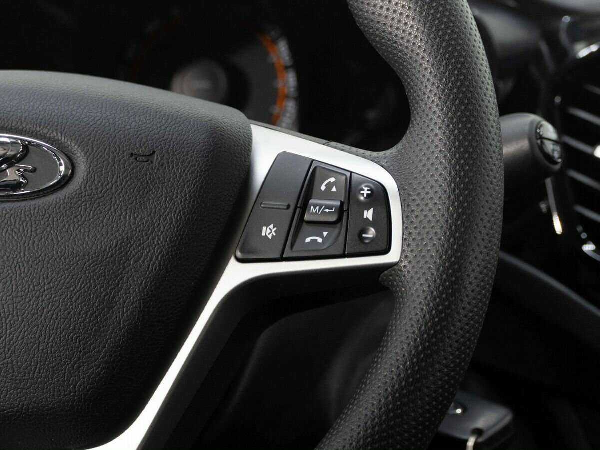 Lada (ВАЗ) Vesta с пробегом — 2020 год. Фото: #14