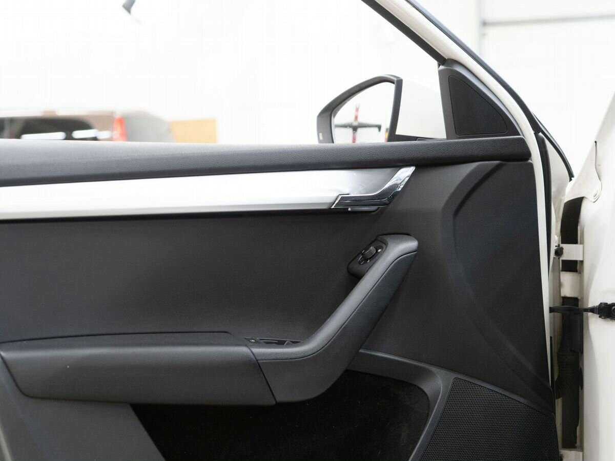 Skoda Octavia с пробегом — 2014 год. Фото: #13