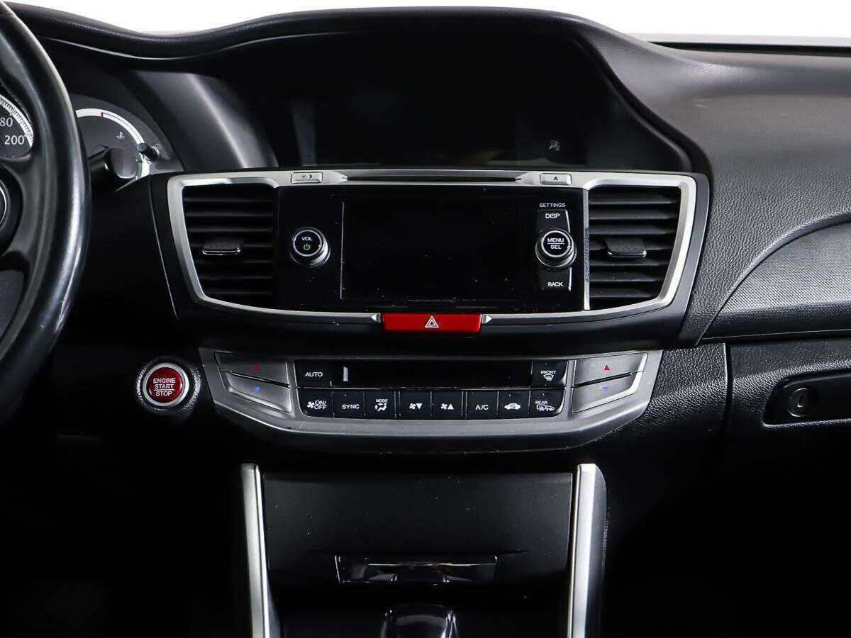 Honda Accord с пробегом — 2013 год. Фото: #8