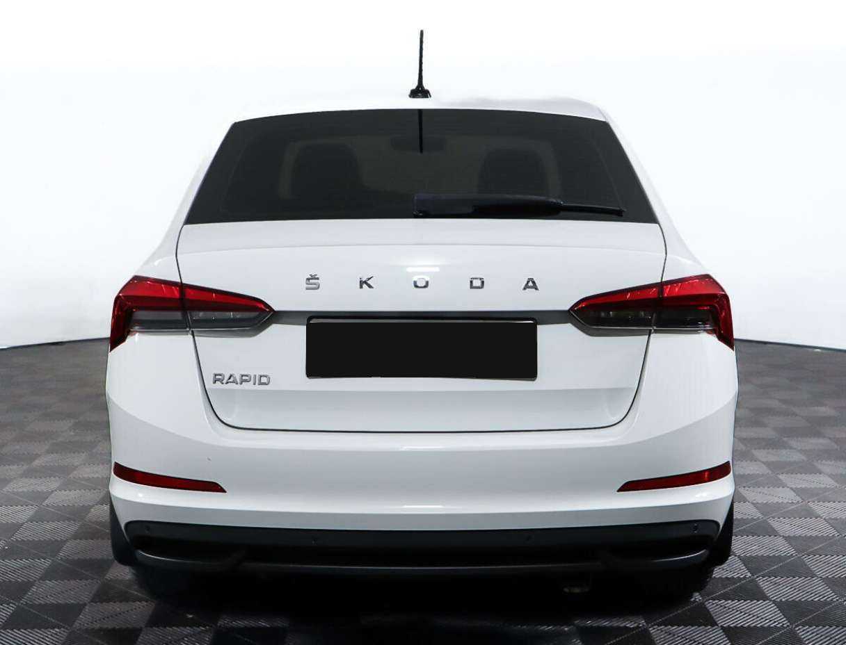 Skoda Rapid с пробегом — 2020 год. Фото: #5