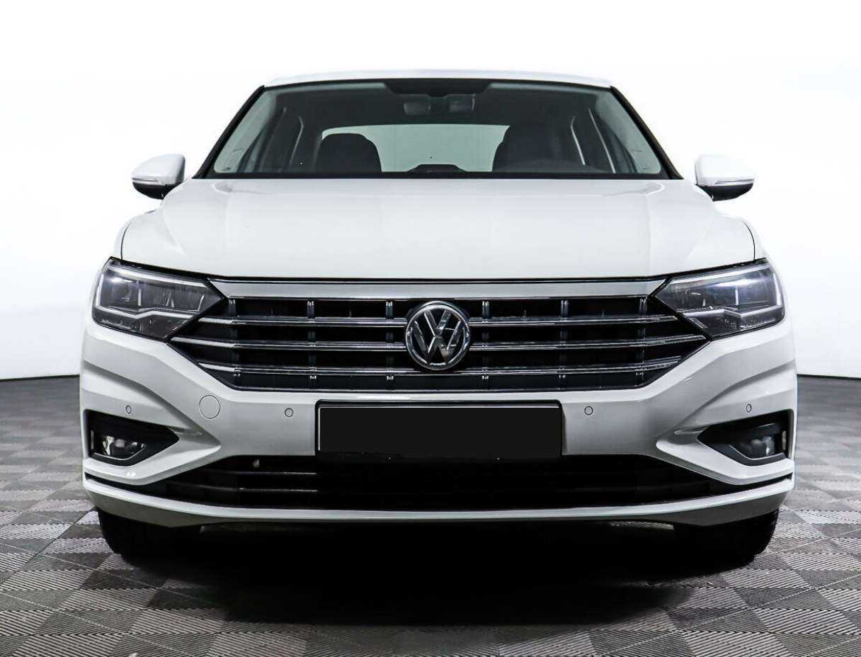 Volkswagen Jetta с пробегом — 2019 год. Фото: #1