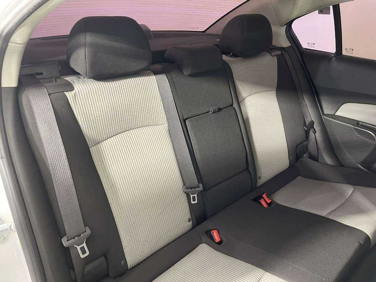 Chevrolet Cruze с пробегом — 2014 год. Фото: #14