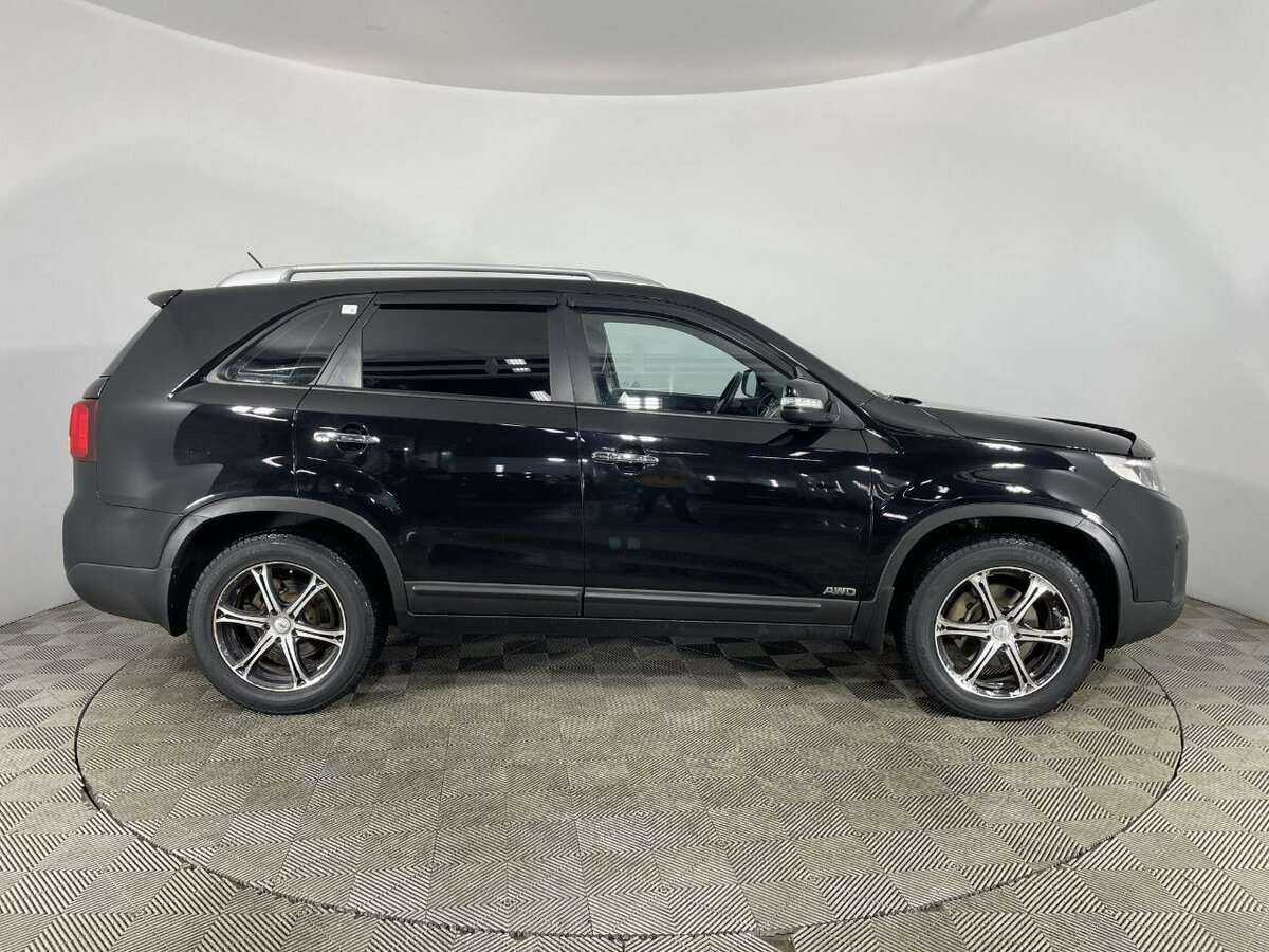 Kia Sorento с пробегом — 2013 год. Фото: #3