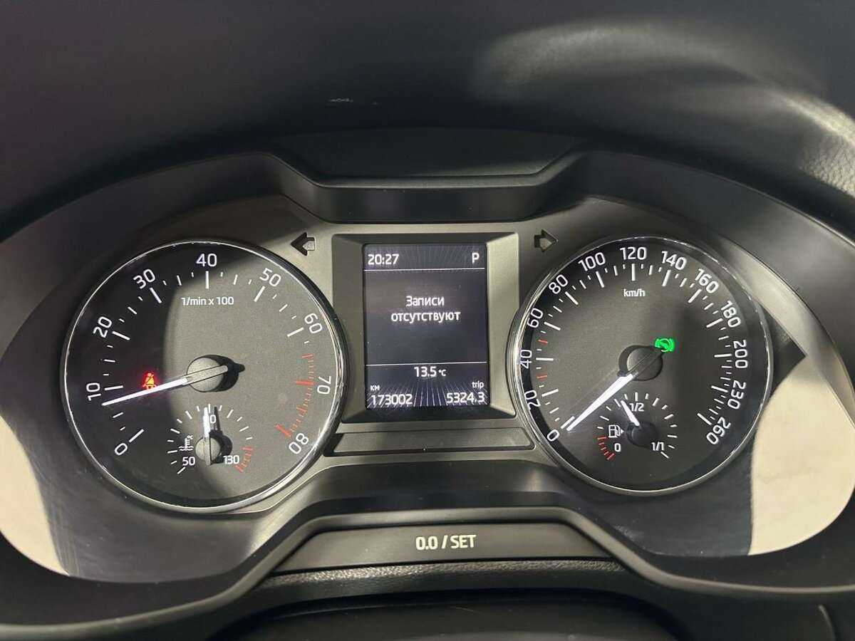 Skoda Octavia с пробегом — 2016 год. Фото: #10