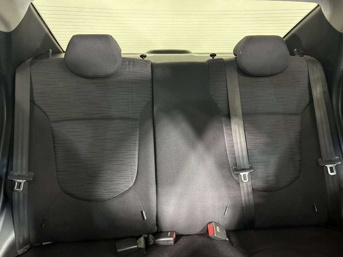 Hyundai Solaris с пробегом — 2015 год. Фото: #14