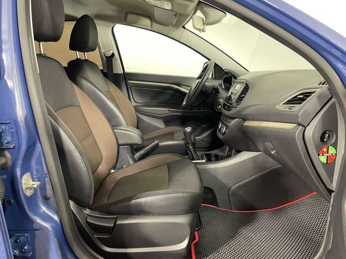 Lada (ВАЗ) Vesta с пробегом — 2017 год. Фото: #13