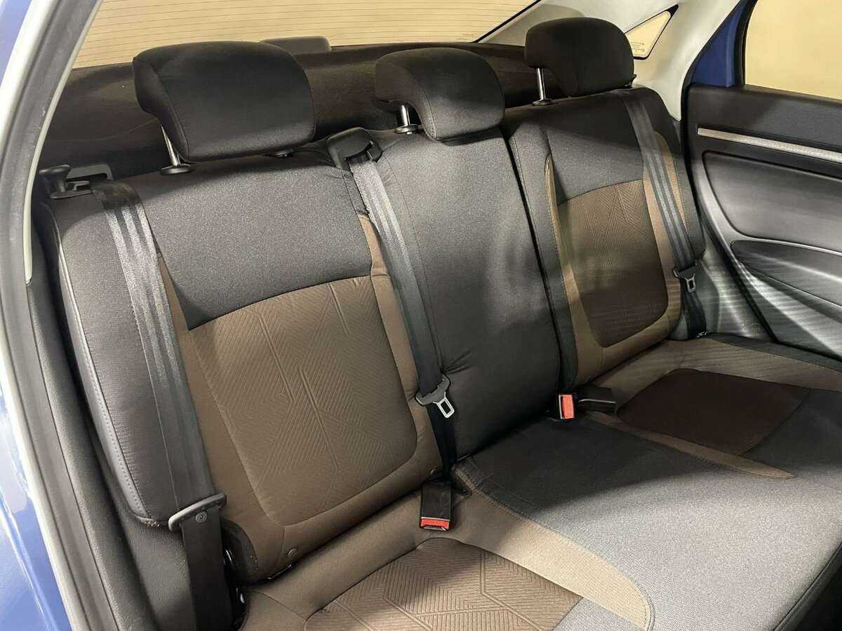 Lada (ВАЗ) Vesta с пробегом — 2017 год. Фото: #14