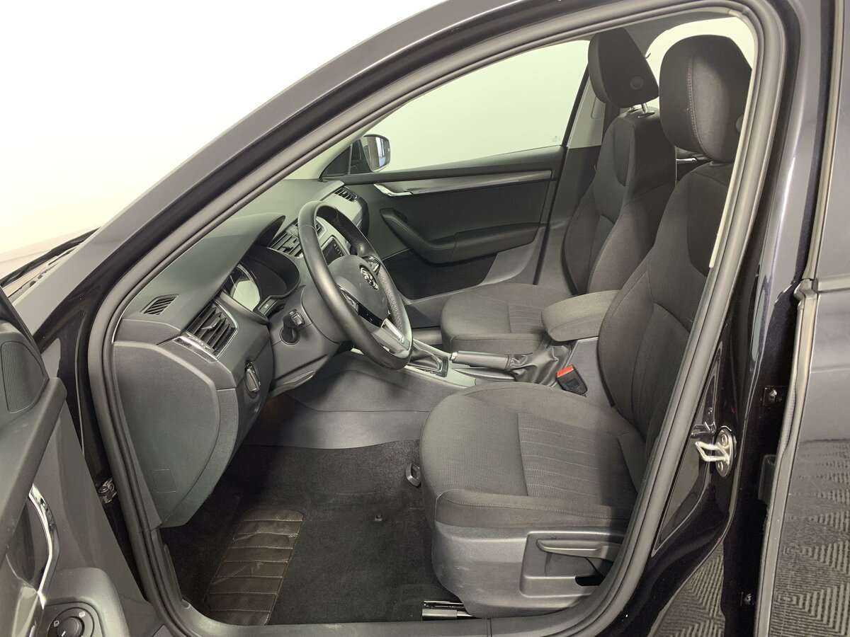 Skoda Octavia с пробегом — 2018 год. Фото: #11