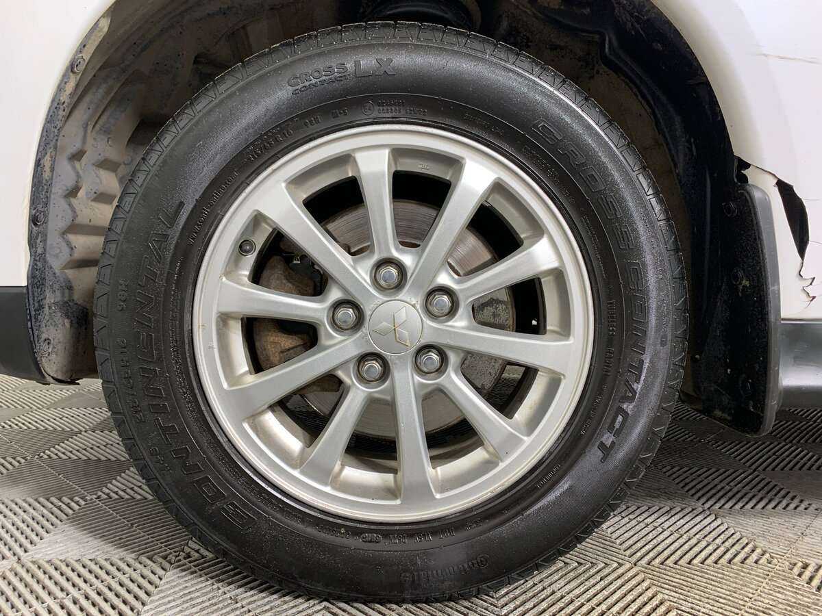 Mitsubishi ASX с пробегом — 2012 год. Фото: #8