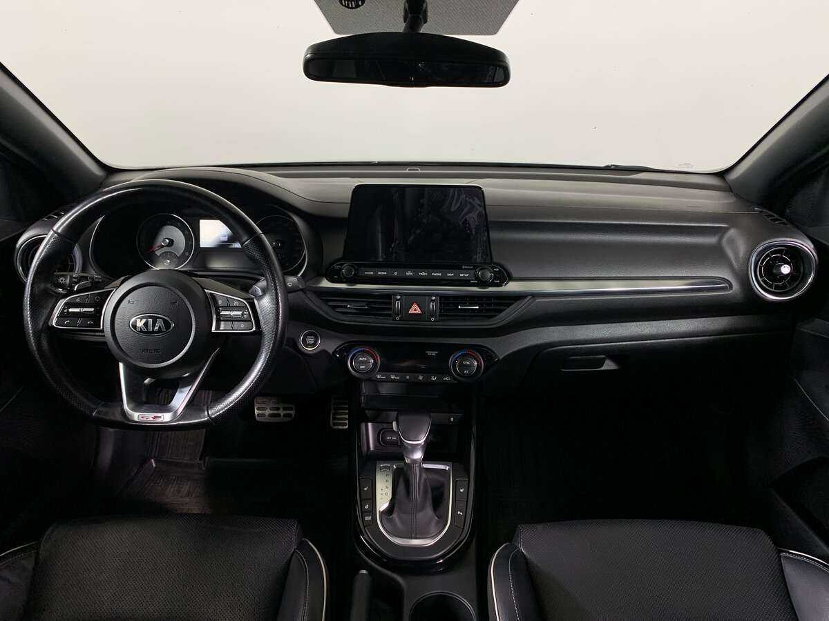 Kia Cerato с пробегом — 2020 год. Фото: #9