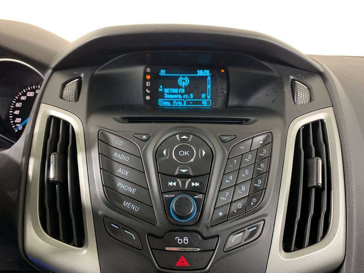 Ford Focus с пробегом — 2015 год. Фото: #12