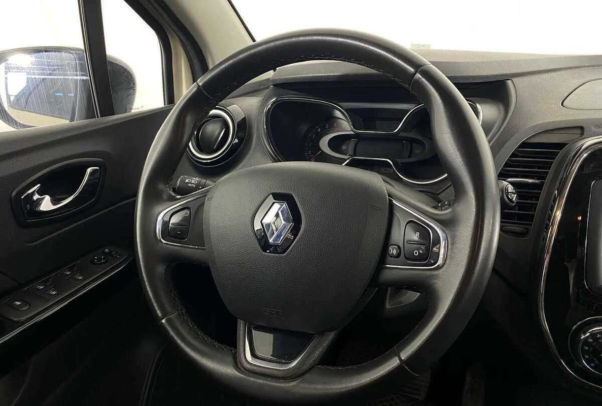 Renault Kaptur с пробегом — 2019 год. Фото: #8