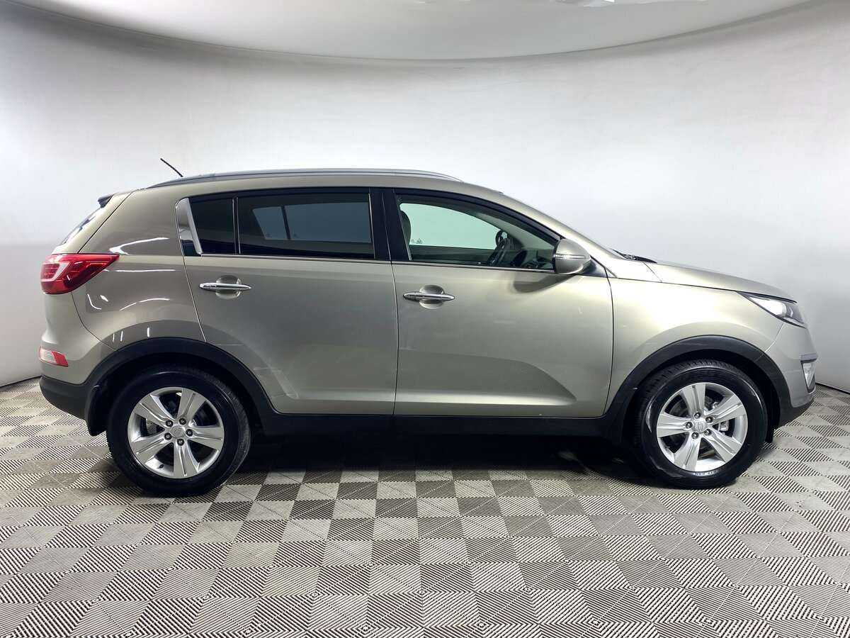 Kia Sportage с пробегом — 2012 год. Фото: #2